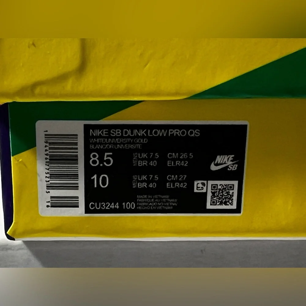 3D Mini Sneaker Keychains Yellow Blue‎ Lightning Swoosh with mini box